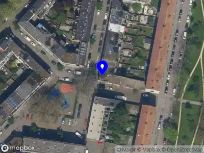 Ambulance met grote spoed naar de Pascalstraat in Schiedam