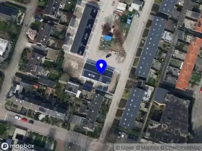 Ambulance met gepaste spoed naar de Burgemeester de Jongplein in Mijnsheerenland