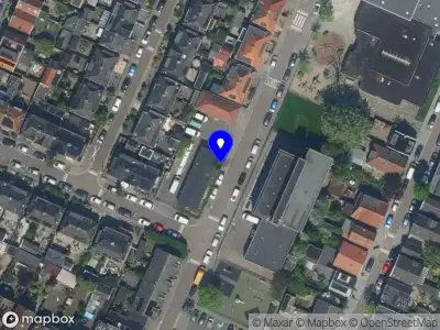 Ambulance met grote spoed naar de Voltastraat in Wormerveer