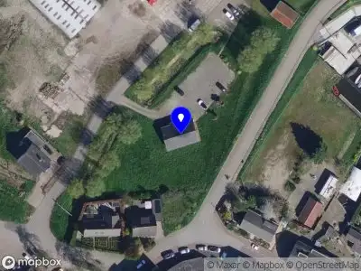 Brandweer met grote spoed naar de Prinses Louisepolder in Lage Zwaluwe vanwege voertuigbrand