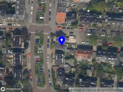 Brandweer met grote spoed naar de Julianalaan in Schiedam vanwege reanimatie