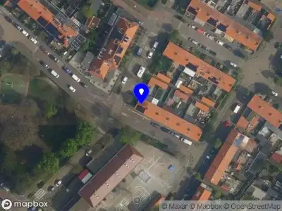 Ambulance met gepaste spoed naar de Meidoornstraat in Monster