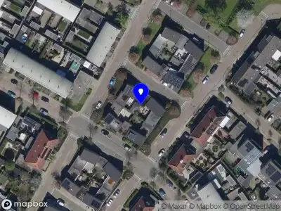 112 melding Brandweer met grote spoed naar de Klompéhof in Etten-Leur vanwege afhijsen patient