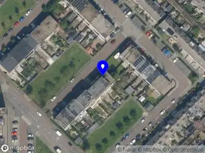 Brandweer met grote spoed naar de Goudvinkstraat in Maassluis vanwege reanimatie