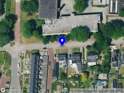 Brandweer met gepaste spoed naar de Anna Paulownalaan in Emmen vanwege reanimatie