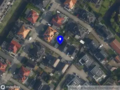 Brandweer met grote spoed naar de Windlusthof in Nootdorp vanwege reanimatie