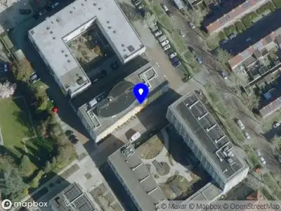 Brandweer met grote spoed naar de Wethouderslaan in Tilburg vanwege een liftopsluiting