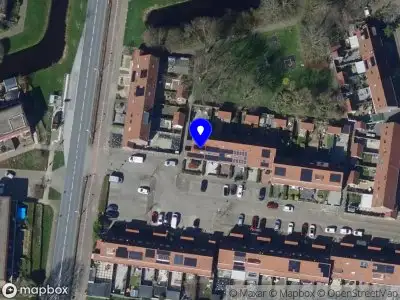 Ambulance met grote spoed naar de Koperslager in Hellevoetsluis