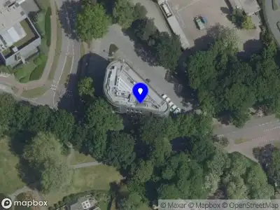 Brandweer met gepaste spoed naar de Dunantweg in Deurne