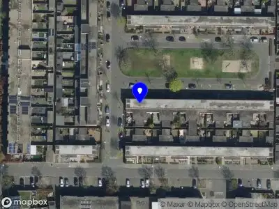 112 melding Brandweer met grote spoed naar de Boomblauwtje in Breda vanwege reanimatie