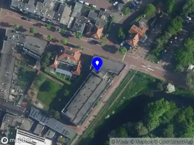 Ambulance met grote spoed naar de Tempelhof in Amstelveen