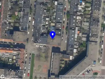 Ambulance met gepaste spoed naar de Galileistraat in Schiedam