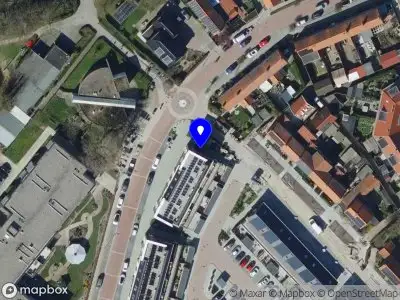 Ambulance met grote spoed naar de Julianastraat in Zuidland