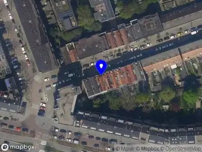 Ambulance met gepaste spoed naar de Osseweistraat in Rotterdam