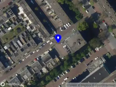 Brandweer met grote spoed naar de Drouwenstraat in 's-Gravenhage