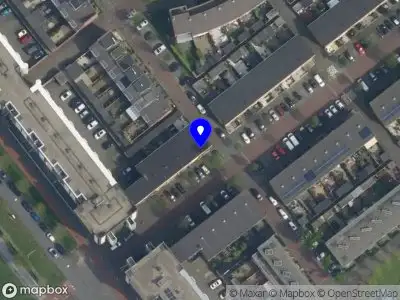 Ambulance met gepaste spoed naar de Warschaustraat in 's-Gravenhage