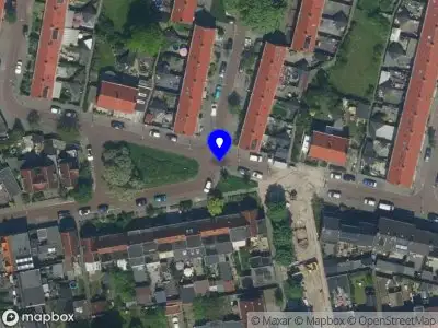 Ambulance met gepaste spoed naar de Doelmanstraat in Velsen-Noord