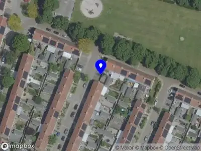 Brandweer met grote spoed naar de Moreelselaan in Eindhoven vanwege reanimatie