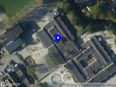Ambulance met gepaste spoed naar de Kreekwaard in Alkmaar
