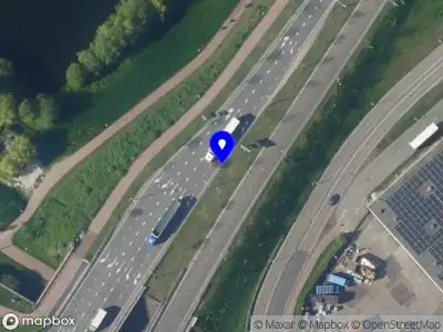 Politie naar de Reactorweg in Utrecht vanwege aanrijding met letsel