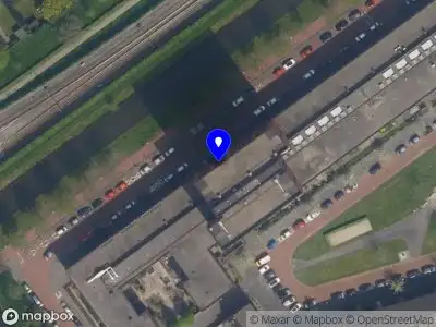 Ambulance naar de Charley Tooropsingel in Rotterdam