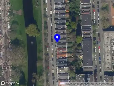 Ambulance met gepaste spoed naar de Heemraadssingel in Rotterdam