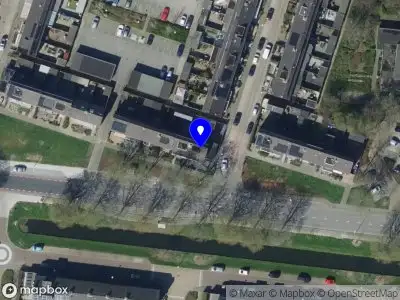 Ambulance met gepaste spoed naar de Weteringsingel in Hendrik-Ido-Ambacht