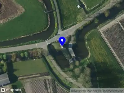 Ambulance naar de Wogmeerdijk in Hensbroek