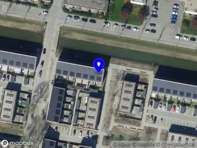 Ambulance met gepaste spoed naar de Tiengemetensingel in Rotterdam