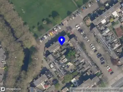 Ambulance met gepaste spoed naar de Zevenkampse Ring in Rotterdam