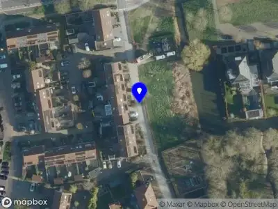 Ambulance met grote spoed naar de Lingsesdijk in Gorinchem