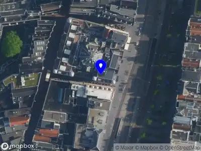 Besteld ambulance vervoer naar de Enge Kapelsteeg in Amsterdam