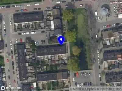 112 melding Ambulance met grote spoed naar de Willem Weysingel in Pernis Rotterdam