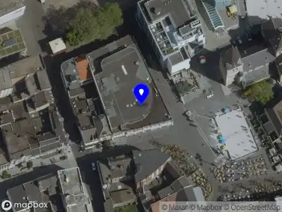 Brandweer en politie met grote spoed naar de Raadhuisstraat in Heerlen vanwege stankoverlast