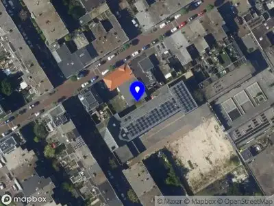 Ambulance met grote spoed naar de Copernicuslaan in 's-Gravenhage