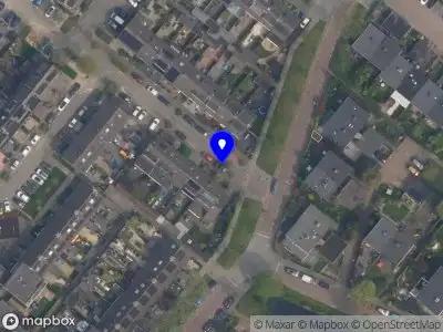 Ambulance met grote spoed naar de Gerstveld in Bergschenhoek