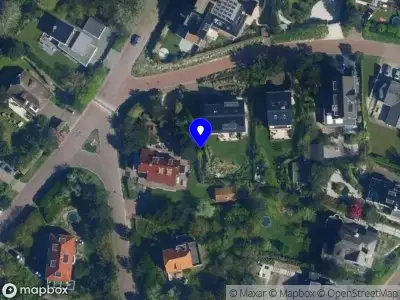 Ambulance en brandweer met grote spoed naar de Koningin Astrid Boulevard in Noordwijk