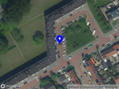 Brandweer met gepaste spoed naar de Schulpweg in Velsen-Noord vanwege middelgrote brand