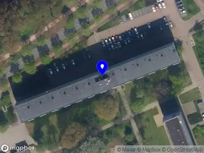 Ambulance met grote spoed naar de Bernweg in Vlaardingen
