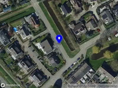 Ambulance met grote spoed naar de Jeneverbesstraat in Rockanje