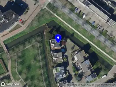 Ambulance met gepaste spoed naar de Venrodelaan in Spijkenisse