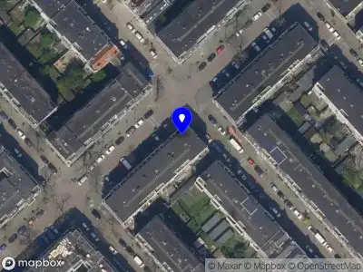 Ambulance met gepaste spoed naar de Gerrit Jan Mulderstraat in Rotterdam