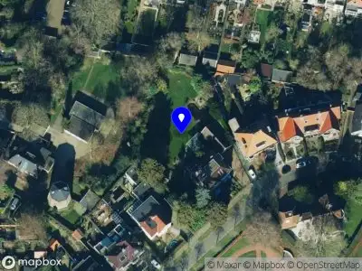 Politie met grote spoed naar de Weerdstraat in Meppel vanwege ongeval met letsel