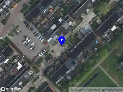 Brandweer met gepaste spoed naar de Moezelstraat in Assen vanwege een buitenbrand