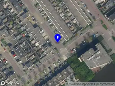 Ambulance met gepaste spoed naar de Schelde in Nieuwerkerk aan den IJssel