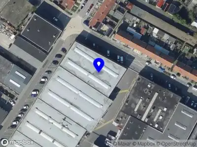 Brandweer met gepaste spoed naar de Antoni van Leeuwenhoekstraat in Zwijndrecht vanwege stankoverlast