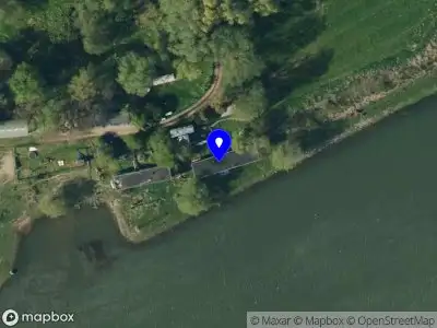 Brandweer en politie met grote spoed naar de Veerweg in Renkum vanwege middelgrote brand