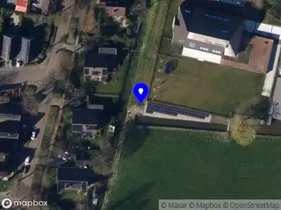 Politie met grote spoed naar de Buorren in Goutum vanwege voertuigen te water