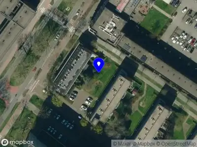 Politie naar de Werenfriedplein in Arnhem vanwege aanrijding met letsel