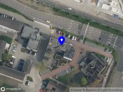 112 melding Brandweer met gepaste spoed naar de Geelgors in Nieuwegein vanwege een liftopsluiting